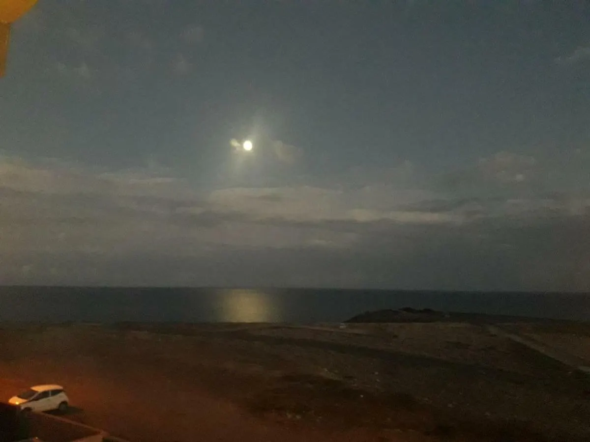 דירות אינחניו Burrero Seasight